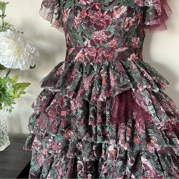 Green/burgundy day floral Mia Joy voluminous mini dress - Picture 4 of 11